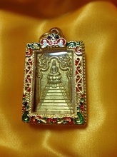 探尋神秘力量 泰國佛牌“蜂王”全方位產品參考指南